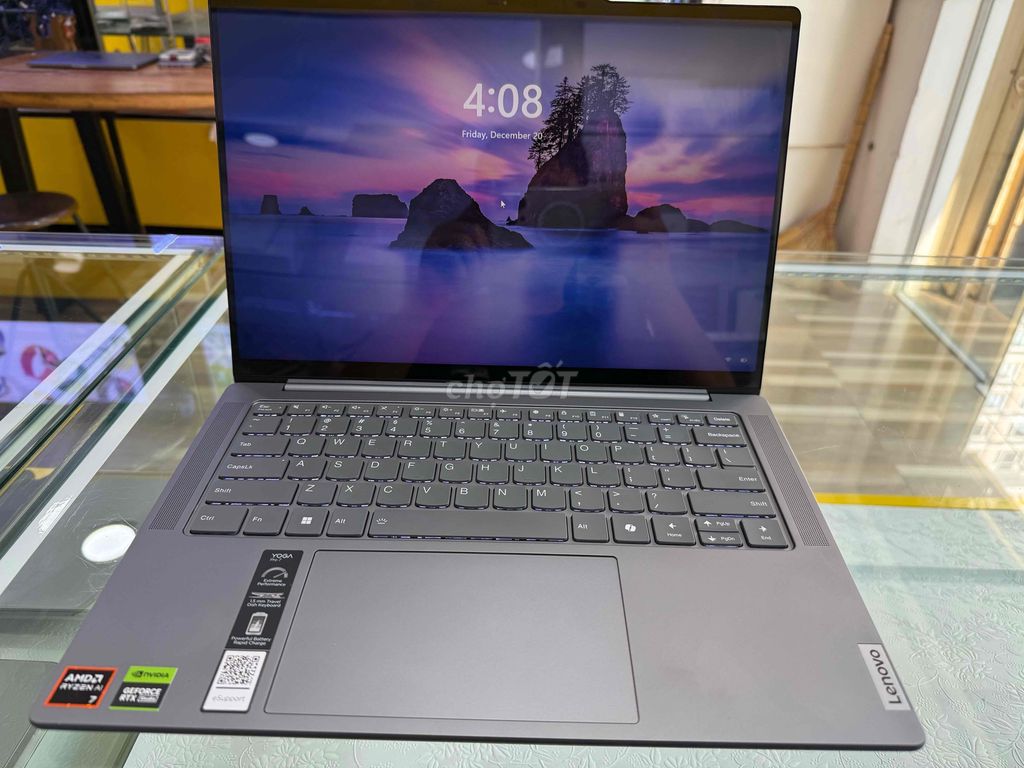 yoga pro 7 RTX 3050 ( like new, như mới )