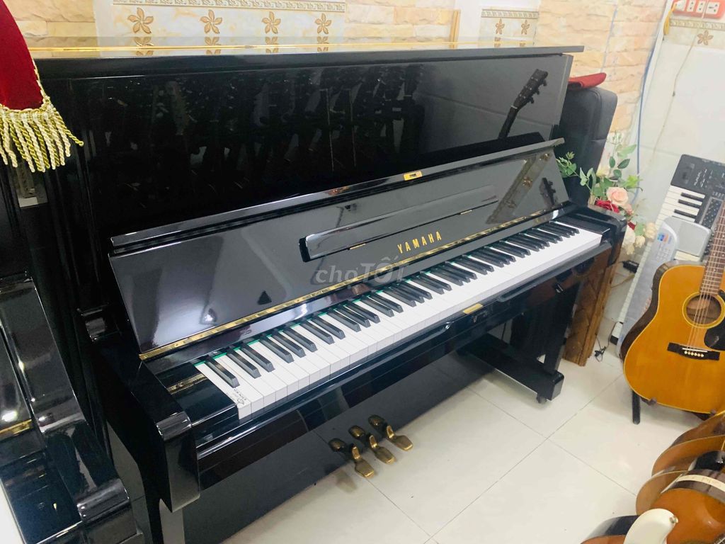 piano cơ yamaha u1h