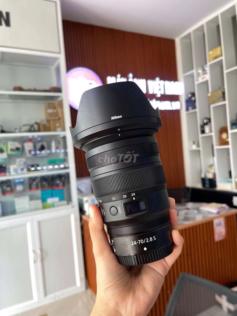 Ống kính Nikon Z 24-70 F2.8 S Đen. Mua bán Máy ảnh, Máy quay tại Quận 1 Tp Hồ Chí Minh được đăng bởi Thanh Thanh hình 1
