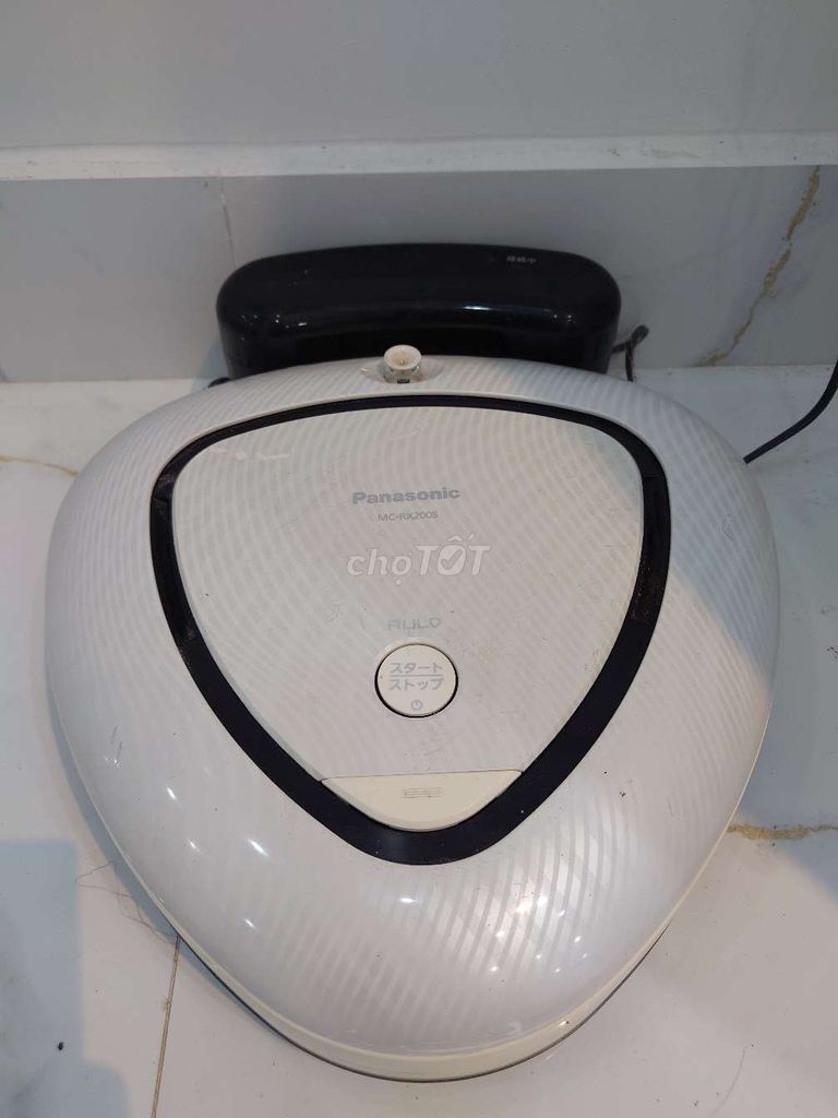 Robot hút bụi Panasonic MC-RX200S Trắng. Mua bán Thiết bị vệ sinh, nhà tắm tại Huyện An Lão Hải Phòng được đăng bởi Manh hình 1