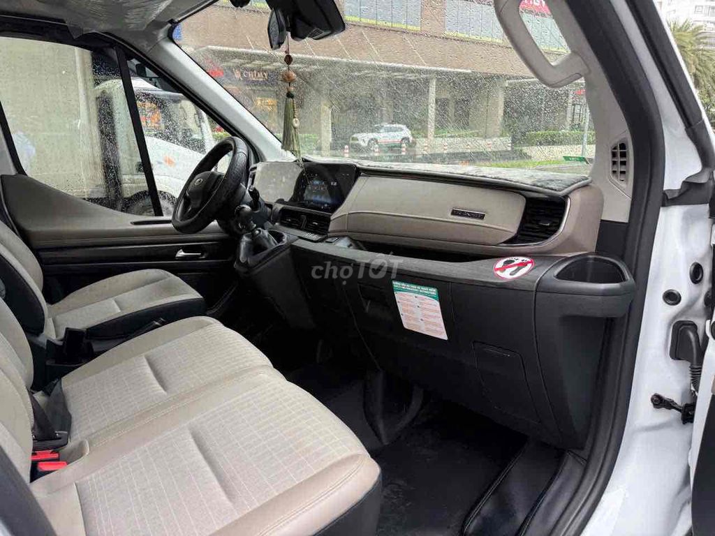 Ford Transit 2024 Premium 16 - 31000 km. Mua bán Ô tô tại Quận Tân Bình Tp Hồ Chí Minh được đăng bởi Trần Hoàng Long hình 8