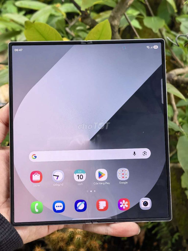 Samsung Zfold 6 màu bạc nguyên zin bán, giao lưu. Mua bán Điện thoại tại Huyện Hòa Vang Đà Nẵng được đăng bởi QH hình 1