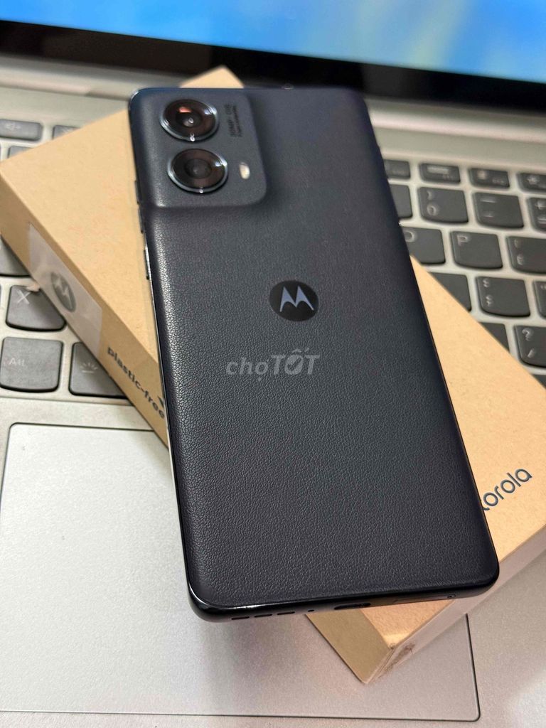 Motorola Edge 2024 quốc tế 8/256GB zin đẹp. Mua bán Điện thoại tại Quận Bình Tân Tp Hồ Chí Minh được đăng bởi PK UY TÍN hình 1