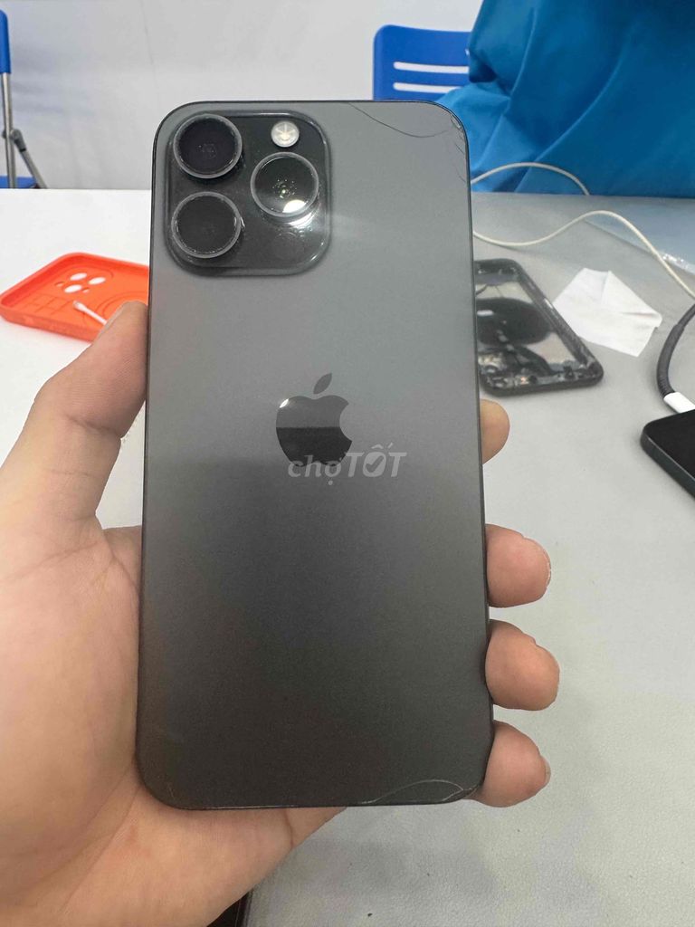 iphone 15 pro max máy zin all pin 90 màn đóm nhẹ. Mua bán Điện thoại tại Thành phố Trà Vinh Trà Vinh được đăng bởi khánh hình 1