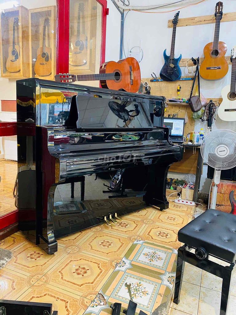 piano cơ kawai BL71 71 bh 10 năm nhé