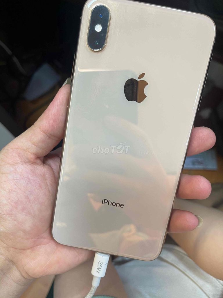 iPhone XSmax 64GB Vàng. Mua bán Điện thoại tại Huyện Thuỷ Nguyên Hải Phòng được đăng bởi Bảo Trân hình 1