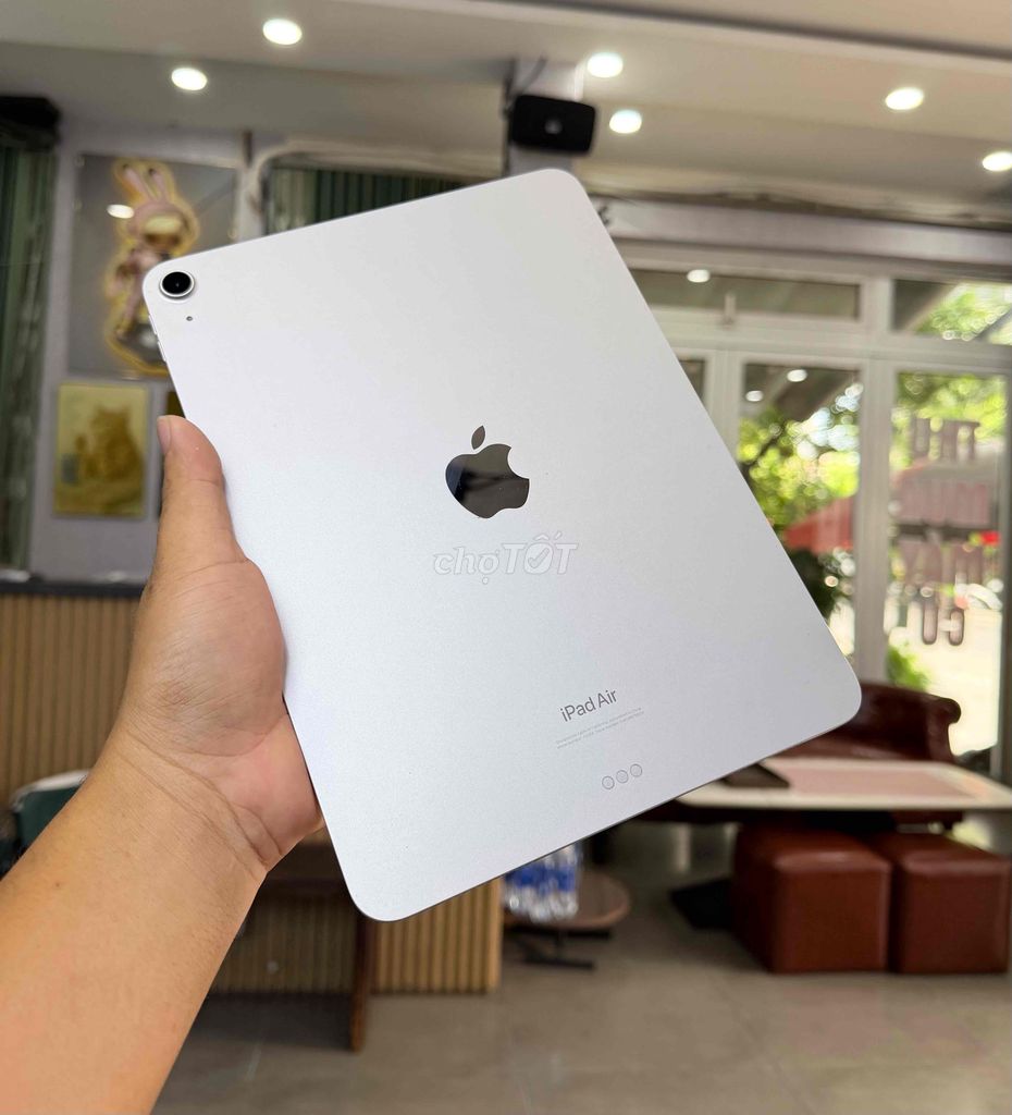 Apple iPad Air 5 64GB Trắng. Mua bán Máy tính bảng tại Quận Thanh Khê Đà Nẵng được đăng bởi GẠO STORE KÊNH HÀNG KHÁCH LÊN ĐỜI THANH LÝ hình 1