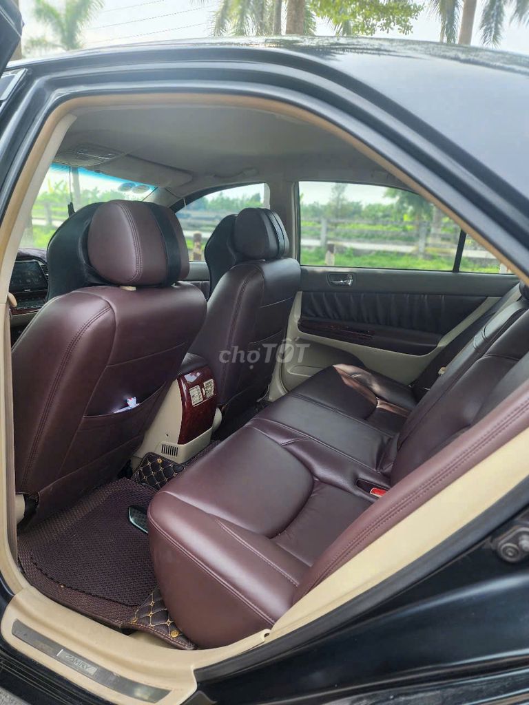 Toyota Camry 3.0 V6 2003 автомат черный в отличном состоянии