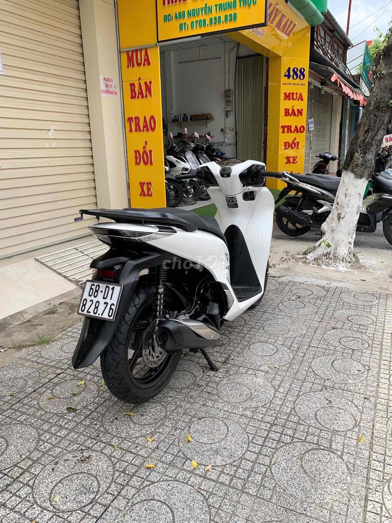 ✅✅ SH 125 CBS 2023 ODO THẤP MÁY ÊM RU VỎ THEO XE C. Mua bán Xe máy tại Thành phố Rạch Giá Kiên Giang được đăng bởi Kali  hình 2