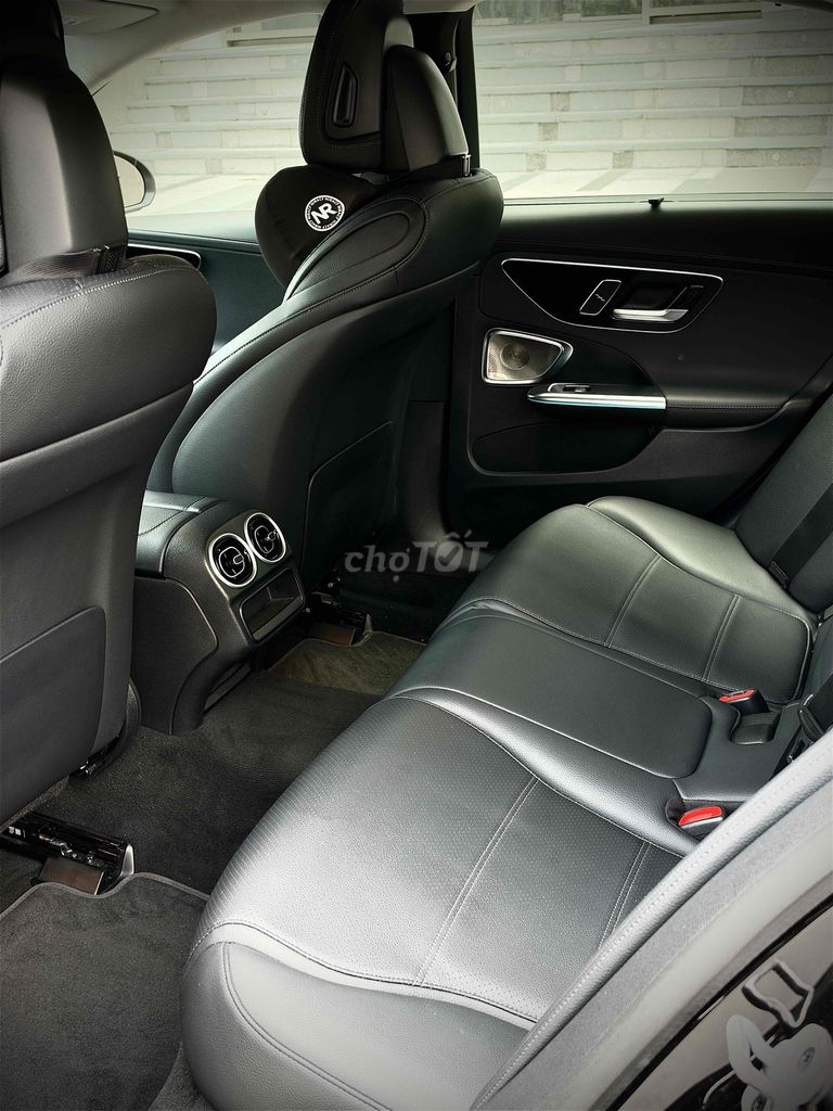 Mercedes-Benz C200 Avantgarde Plus 2022 Бензин