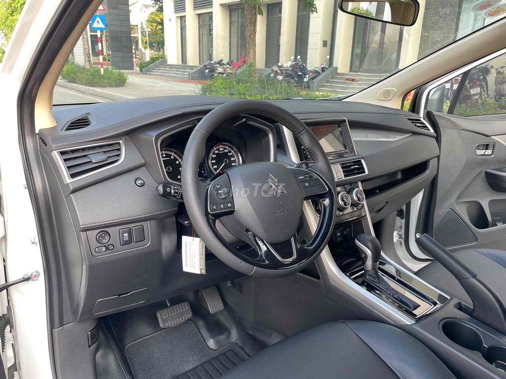 Xpander 2020 1.5AT - 6,3 vạn ( km zin ). Mua bán Ô tô tại Quận Cầu Giấy Hà Nội được đăng bởi Mr Hiếu  hình 11