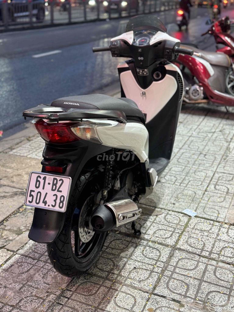 honda Sh 125i nhập ý sm 103 xe đẹp 9 chủ sang tên. Mua bán Xe máy tại Quận Gò Vấp Tp Hồ Chí Minh được đăng bởi CHXM 86 chuyên bán xe trả góp hình 10