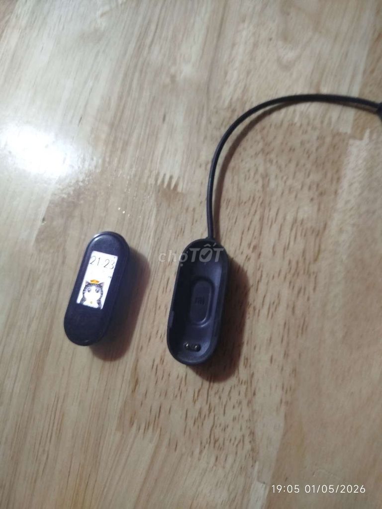 Xiaomi Mi Band 5 Đen. Mua bán Thiết bị đeo thông minh tại Thành phố Thủ Dầu Một Bình Dương được đăng bởi Nguyễn Thành hình 1