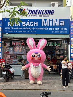 Nhà Sách Mina logo