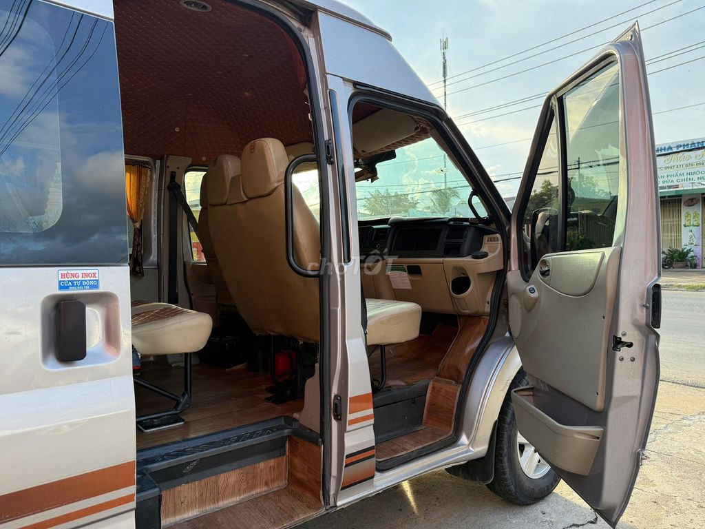 Ford Transit 2018 SVP xe chất máy zin về dùng ngay. Mua bán Ô tô tại Huyện Tân Phú Đồng Nai được đăng bởi Salon AUTO THÀNH TRUNG Đồng Nai hình 9