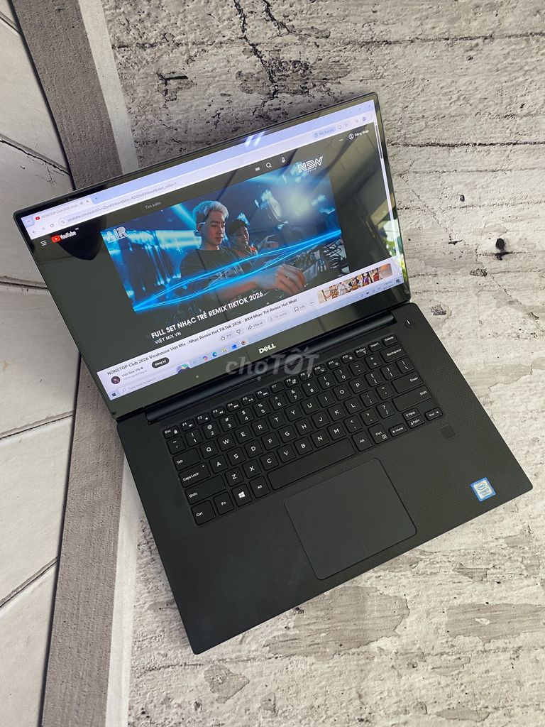 Dell XPS 15 9560 i7-7700HQ,4K UHD Touch,Vga Nvidia. Mua bán Laptop tại Quận 10 Tp Hồ Chí Minh được đăng bởi Mr Vũ hình 1