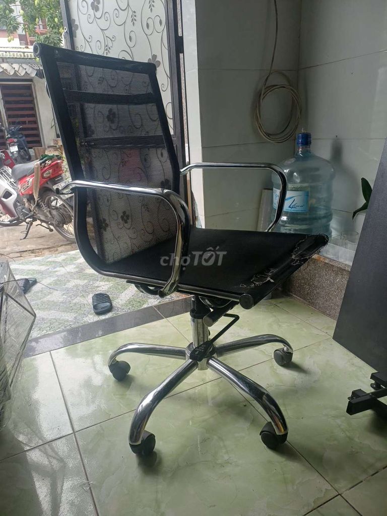 Ghế văn phòng Hòa Phát. Mua bán Bàn ghế tại Quận Cẩm Lệ Đà Nẵng được đăng bởi Tuyết Hee hình 1