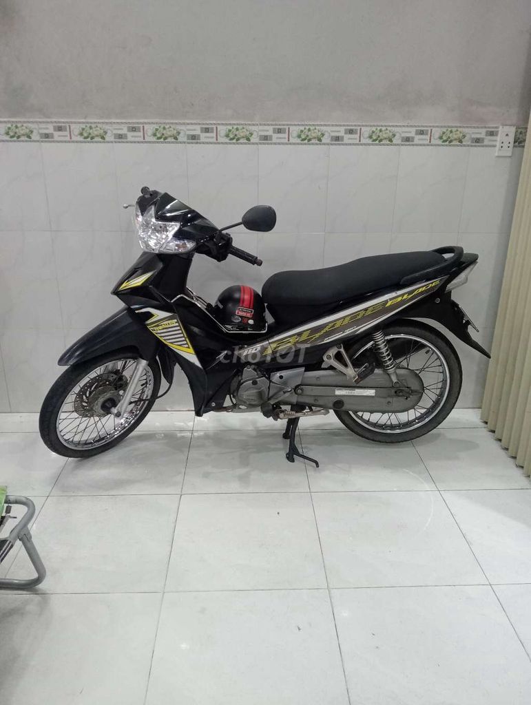 Семья продает мопед HONDA 2017 в оригинале