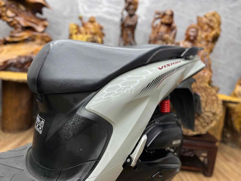 👉Vision 2023 chính chủ bstp bản thể thao bánh lớn. Mua bán Xe máy tại Quận 7 Tp Hồ Chí Minh được đăng bởi Xe Cũ Hiếu CT hình 8