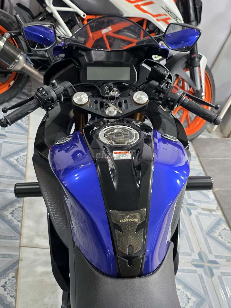 R15v3 xe lướt. Mua bán Xe máy tại Huyện Nhà Bè Tp Hồ Chí Minh được đăng bởi Hoán Nguyễn hình 8