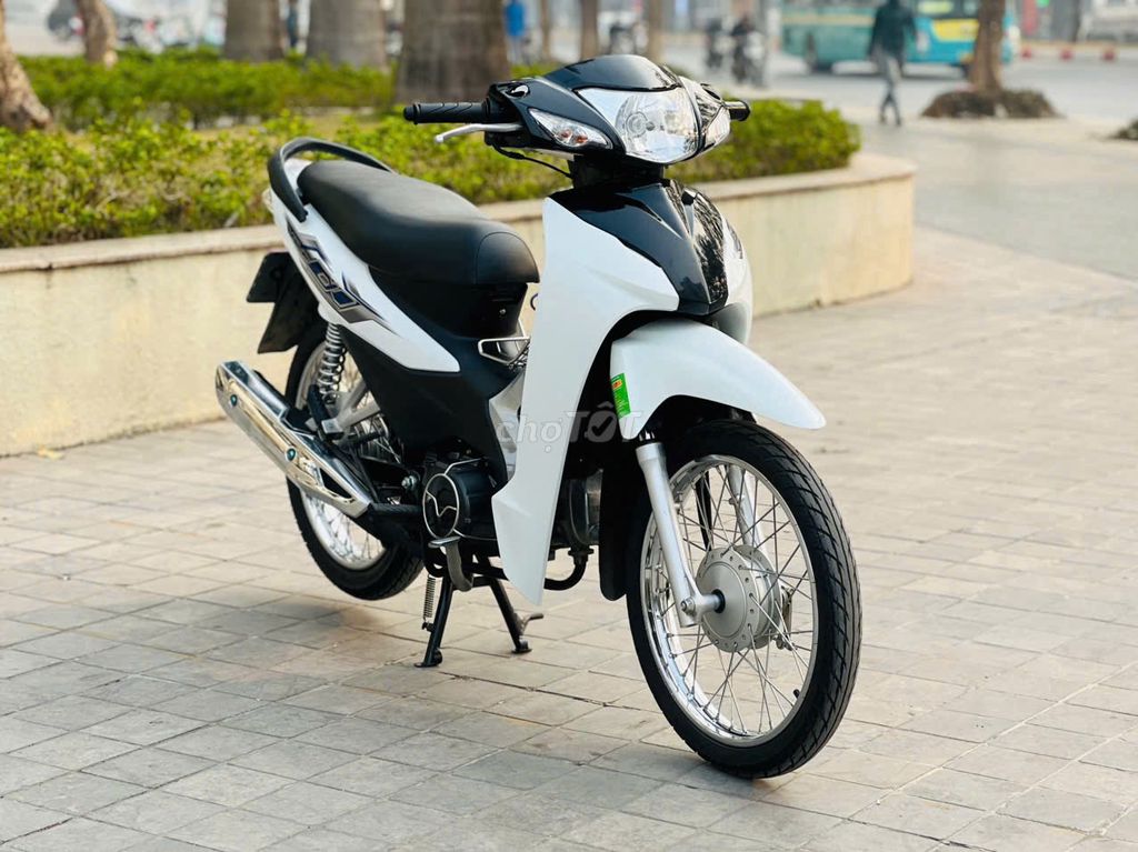 Honda WAVE A 110 TRẮNG MÁY NGUYÊN BIỂN HN. Mua bán Xe máy tại Quận Cầu Giấy Hà Nội được đăng bởi Trí Thành hình 4