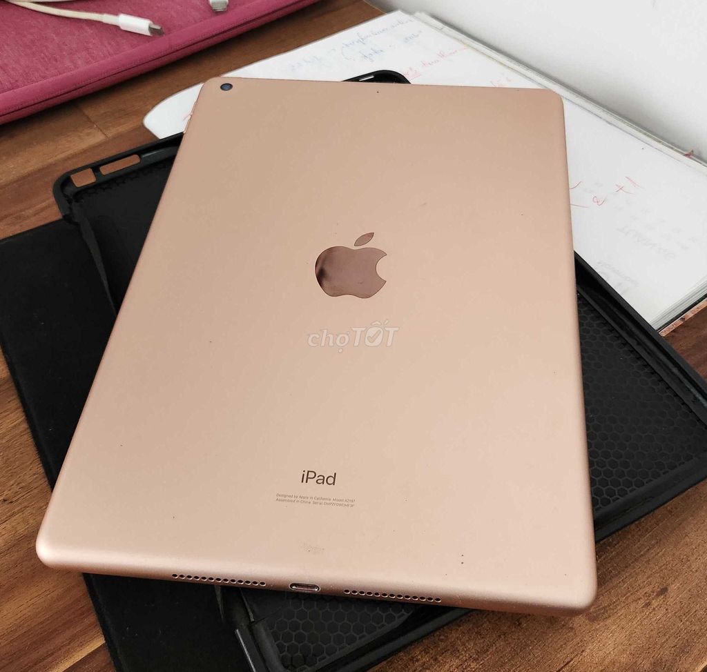 Apple iPad Gen 7 Wifi 32GB Vàng hồng. Mua bán Máy tính bảng tại Quận Bình Thạnh Tp Hồ Chí Minh được đăng bởi Phạm Tuấn Thiều Quang hình 1