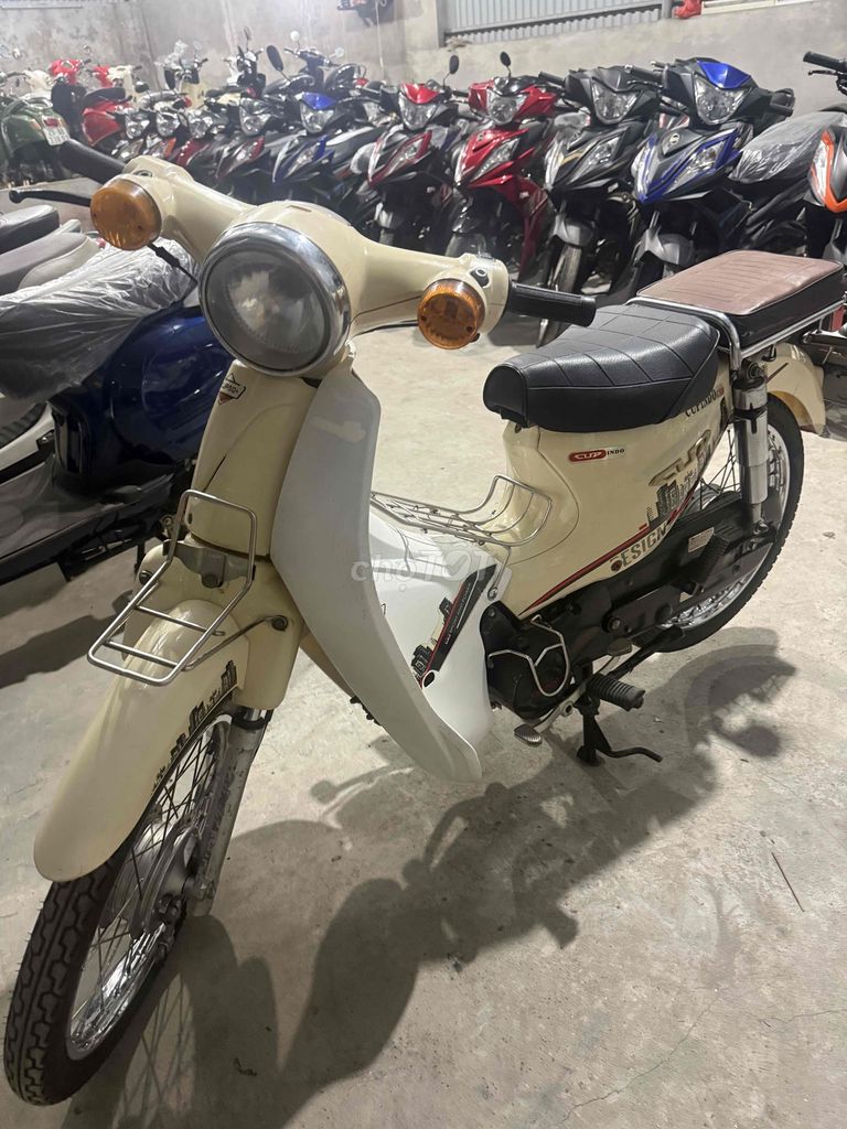 Thanh lý cúp 50cc học sinh không cần bằng lái. Mua bán Xe máy tại Quận Bắc Từ Liêm Hà Nội được đăng bởi Hữu Nhuận hình 2
