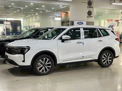 Ford Territory 2025 Titanium 1.5 AT - 1 km. Mua bán Ô tô tại Huyện Hòa Vang Đà Nẵng được đăng bởi Thảo Duyên Ford