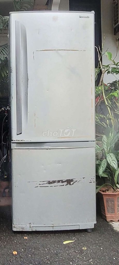 Tủ lạnh Panasonic NR-B261M 250L Xám. Mua bán Tủ lạnh tại Quận Đống Đa Hà Nội được đăng bởi minhquang hình 1