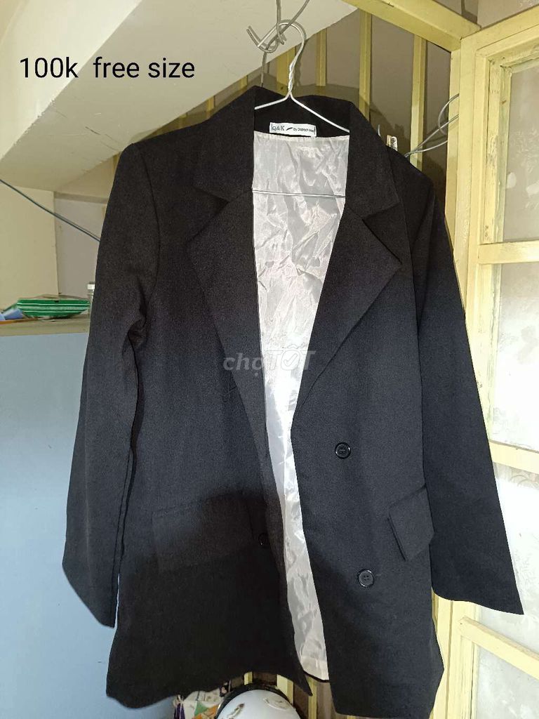 Áo khoác blazer nữ Free size. Mua bán Quần áo tại Quận Hải Châu Đà Nẵng được đăng bởi Quỳnh Như hình 1