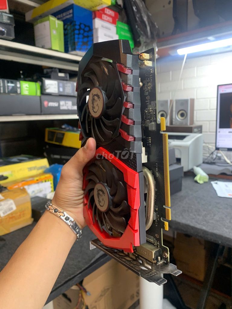 Card đồ họa MSI GTX 1050 Ti Gaming X 4GB hàng zin. Mua bán Linh kiện (RAM, Card...) tại Quận Phú Nhuận Tp Hồ Chí Minh được đăng bởi tiến tài 770 nguyễn kiệm p4 quận phú nhuận hình 1
