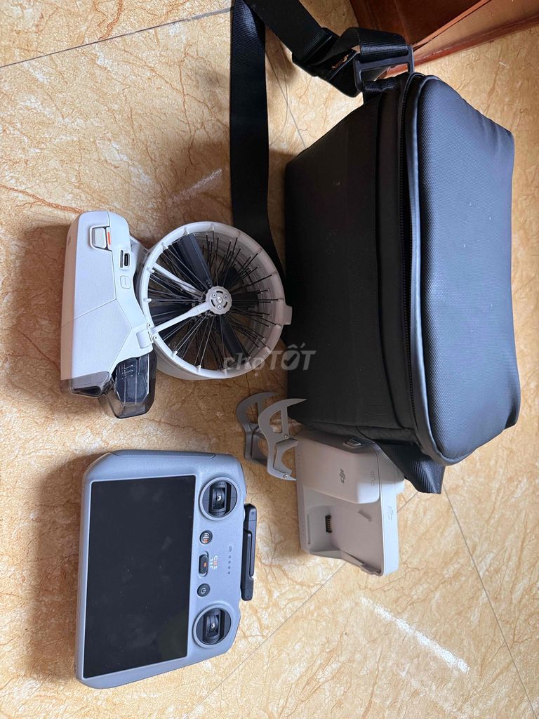 Flycam DJI Flip Combo RC2. Mua bán Máy ảnh, Máy quay tại Thành phố Vinh Nghệ An được đăng bởi JT Trần hình 1