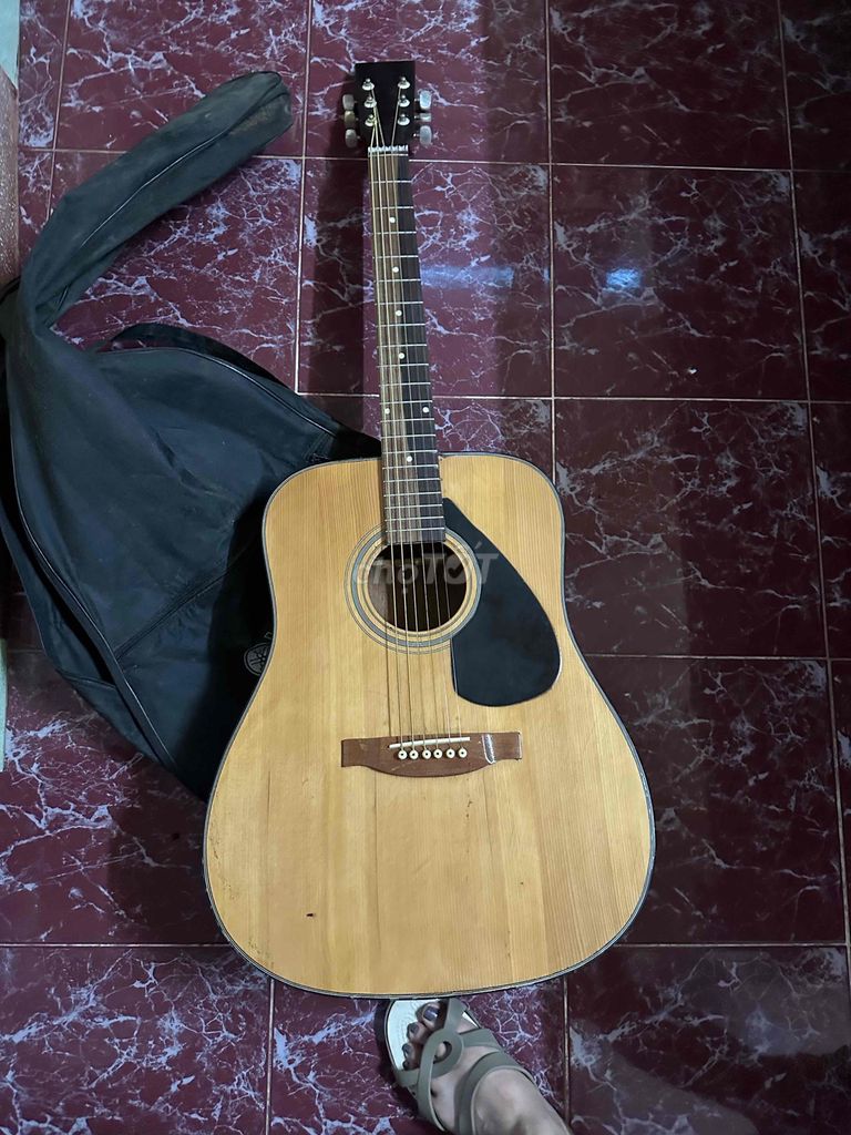 Đàn guitar gỗ dễ chơi. Mua bán Nhạc cụ tại Quận 5 Tp Hồ Chí Minh được đăng bởi HDung hình 1