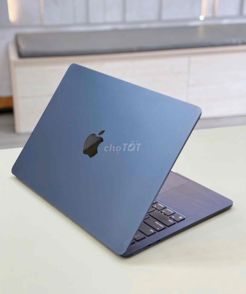 MacBook Air M3 8GB/512GB Midnight Pin Cao Keng Đẹp. Mua bán Laptop tại Quận Thanh Khê Đà Nẵng được đăng bởi Thiện Lê TShop 16 Lê Đình Lý hình 1