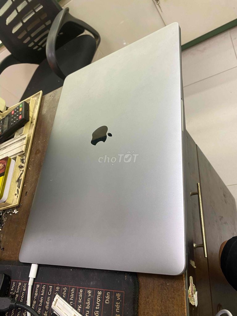 MacPro 2017 15 inh i7 ram 16 ssd256 vega rời. Mua bán Laptop tại Quận Hoàng Mai Hà Nội được đăng bởi Mac98 hình 1