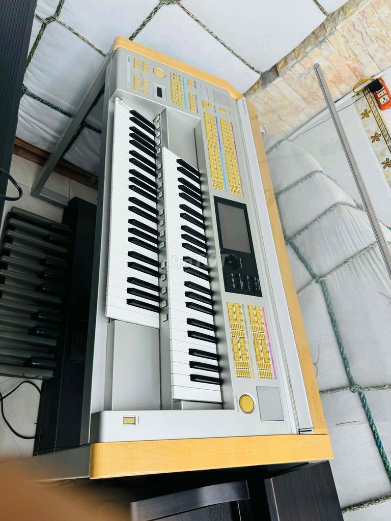 Mới về 2 cây electone yamaha ELS 02C lướt nhật