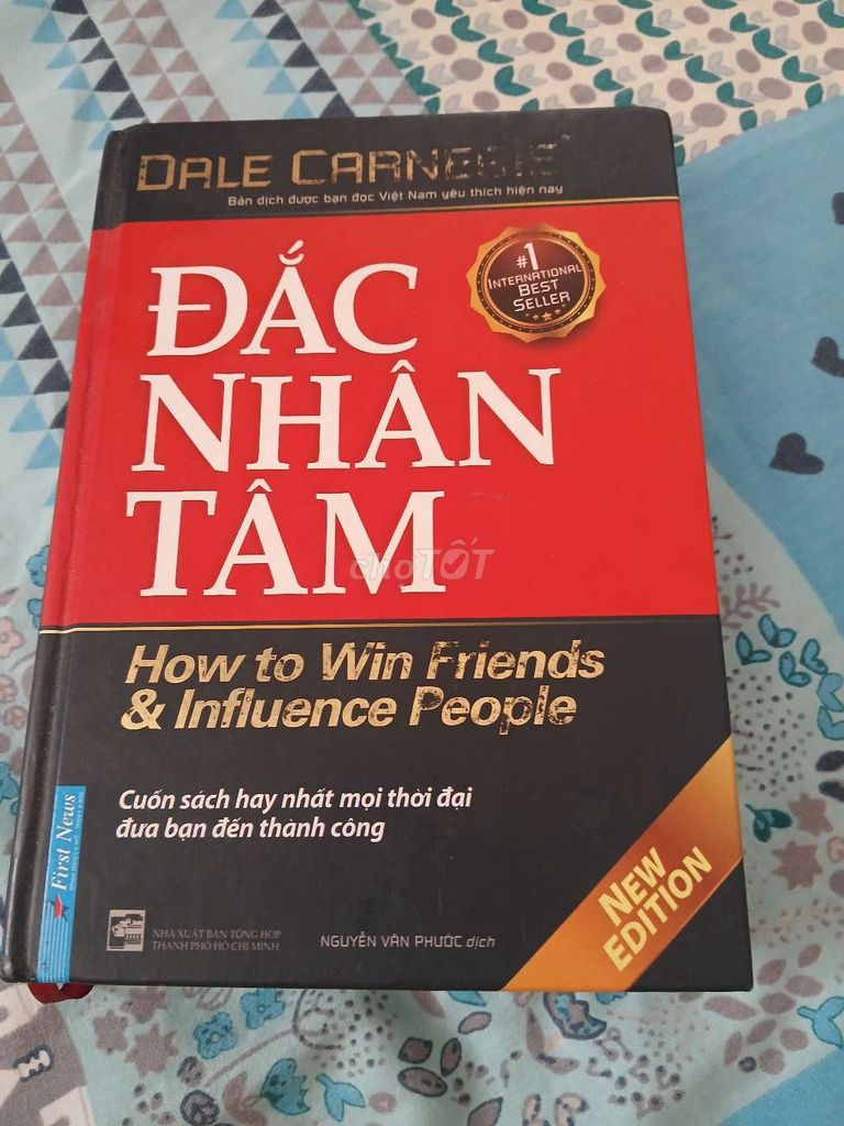 Sách Đắc Nhân Tâm Bìa cứng. Mua bán Sách tại Quận Tân Phú Tp Hồ Chí Minh được đăng bởi Lê Tím hình 1