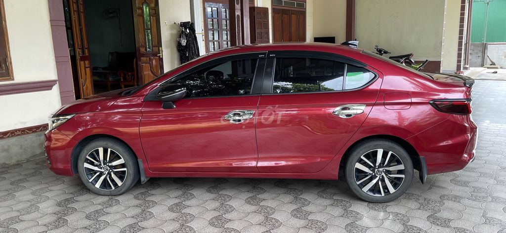 Honda City 2022 RS - 28000 km. Mua bán Ô tô tại Huyện Anh Sơn Nghệ An được đăng bởi Dinh Thanh hình 2