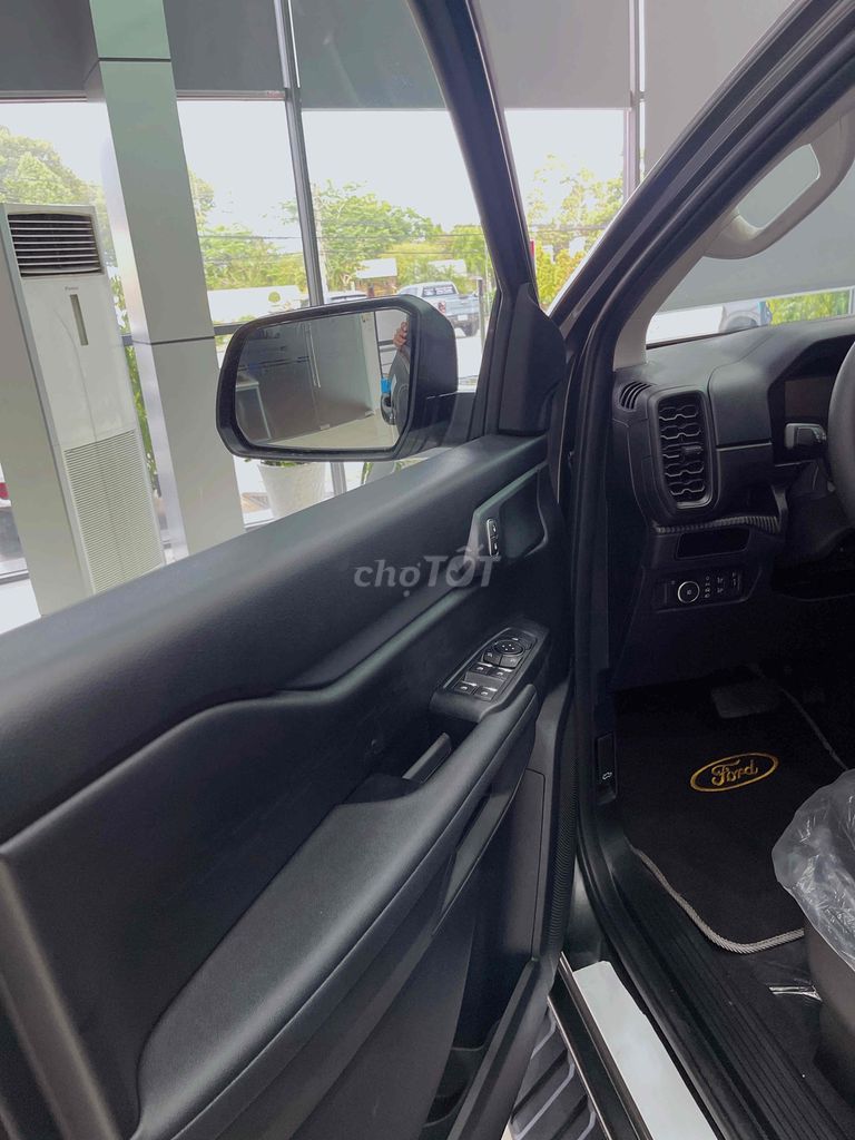 Ford Ranger 2025 XL 2.2L 4x4 MT. Mua bán Ô tô tại Thành phố Biên Hòa Đồng Nai được đăng bởi Ngân Thanh hình 12