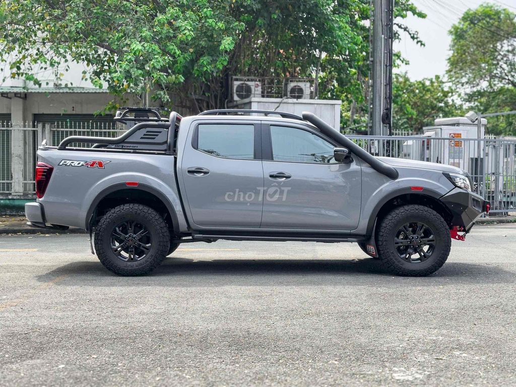 Nissan Navara 2022 - 17000 km. Mua bán Ô tô tại Quận Tân Phú Tp Hồ Chí Minh được đăng bởi Quân Đoàn hình 3