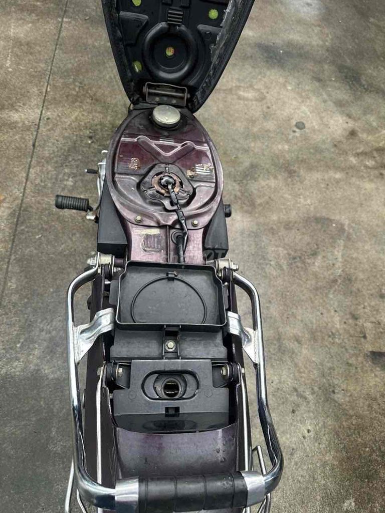 Honda Dream 100 1998 màu Nho. Mua bán Xe máy tại Quận Tân Phú Tp Hồ Chí Minh được đăng bởi nguyên xuan thinh hình 7