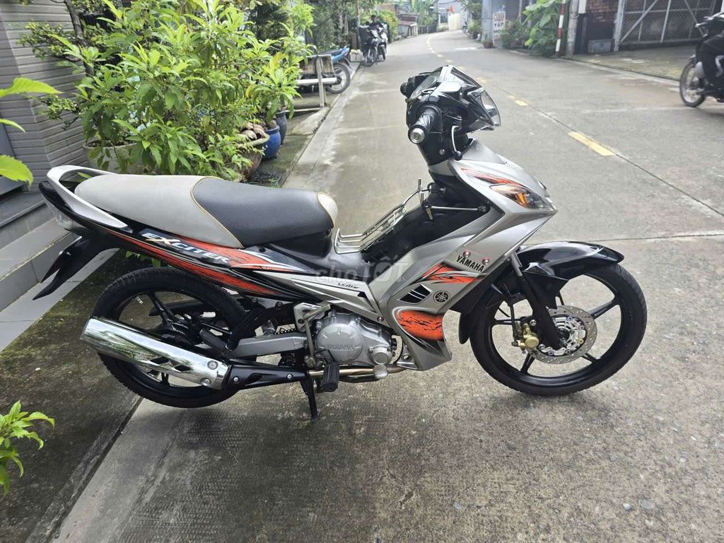 Excitet 2008,máy 58zz,bô êm đít zin.BSTP.BTC. Mua bán Xe máy tại Huyện Hóc Môn Tp Hồ Chí Minh được đăng bởi                    CẦM ĐỒ TÍN PHÁT hình 11