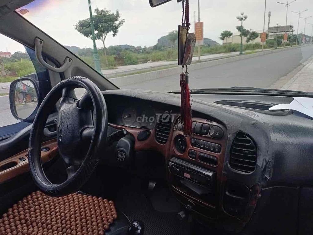Hyundai Starex 2004 Серебристый МКПП 9 мест
