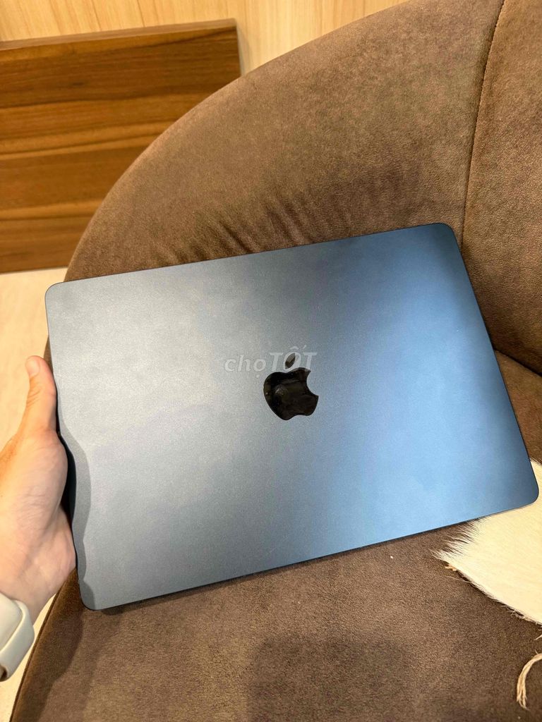 Apple Macbook Air M2 16GB/1TB Midnight. Mua bán Laptop tại Quận Đống Đa Hà Nội được đăng bởi Tạ Duy Lâm hình 1