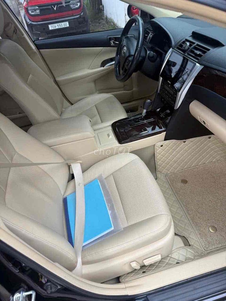 Toyota Camry 2.5G 2015 Xe hãng bán. Mua bán Ô tô tại Quận Tân Phú Tp Hồ Chí Minh được đăng bởi TRƯƠNG THANH TUYỀN hình 3