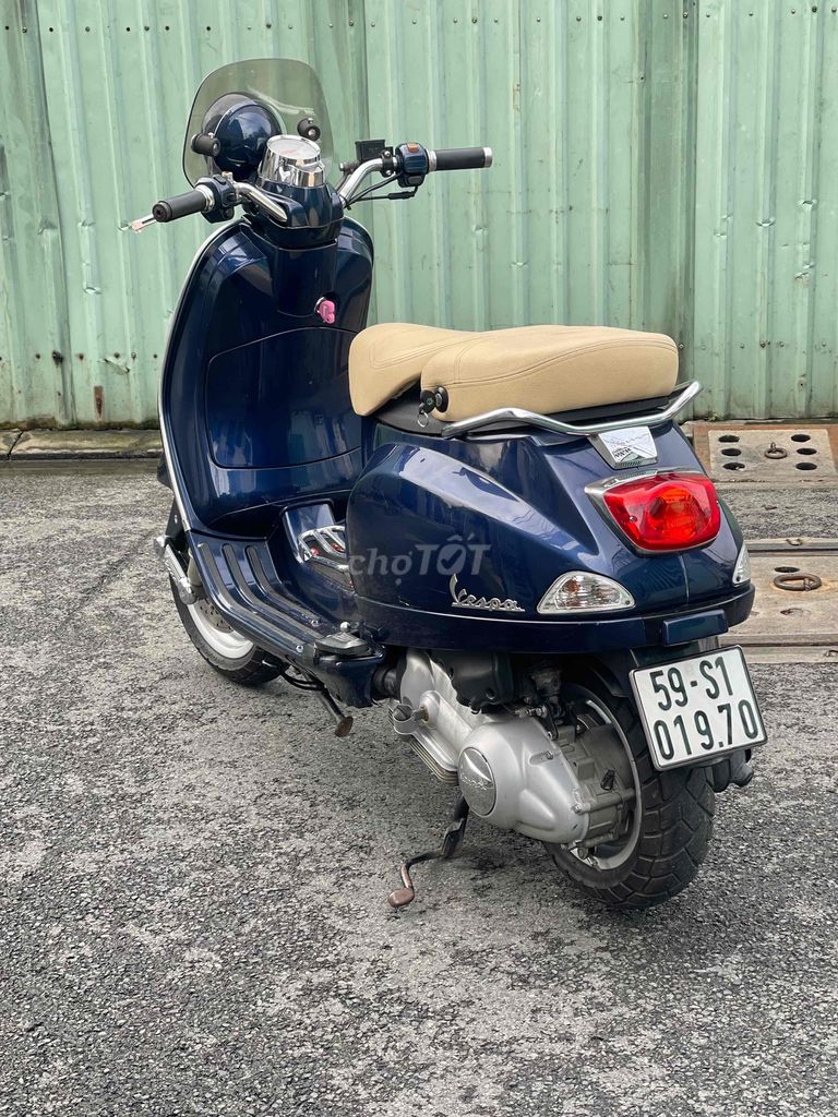 Vesspa Hàng nhập LxV 125cc Siu đẹp. Mua bán Xe máy tại Quận 12 Tp Hồ Chí Minh được đăng bởi Gà hình 6