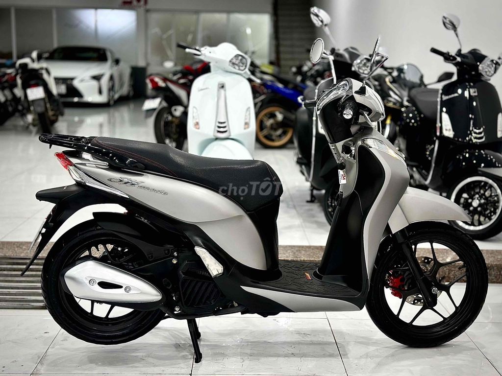 ShMode 2017 zin êm ( Hỗ trợ Trả GÓP ) 🔥🔥🔥. Mua bán Xe máy tại Thị xã Phú Mỹ Bà Rịa - Vũng Tàu được đăng bởi Cửa Hàng Xe Máy Phú Mỹ hình 4