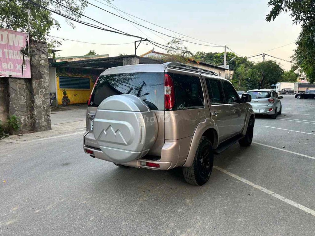 Ford Everet sx 2009. Mua bán Ô tô tại Quận Cầu Giấy Hà Nội được đăng bởi Chi Chi hình 6