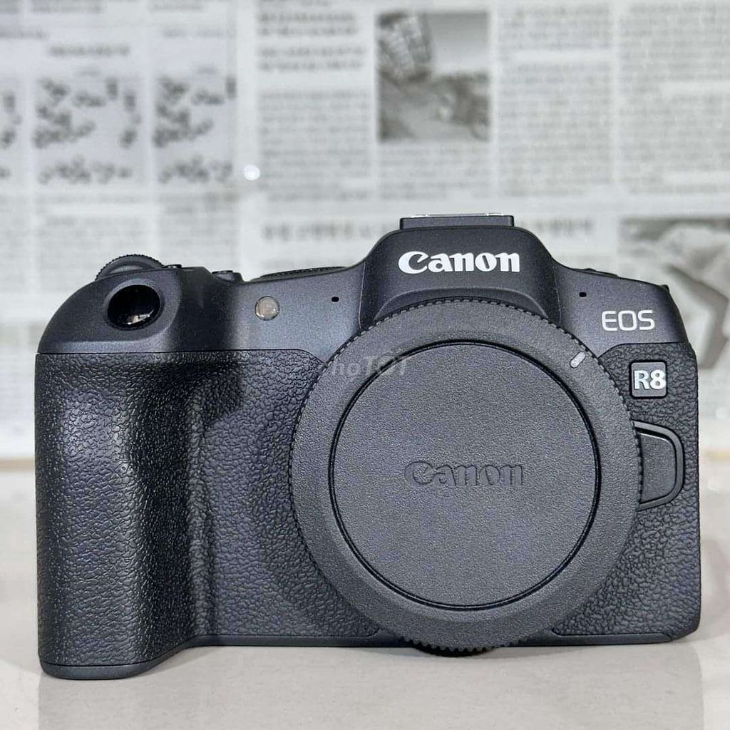 Canon EOS R8 (body)