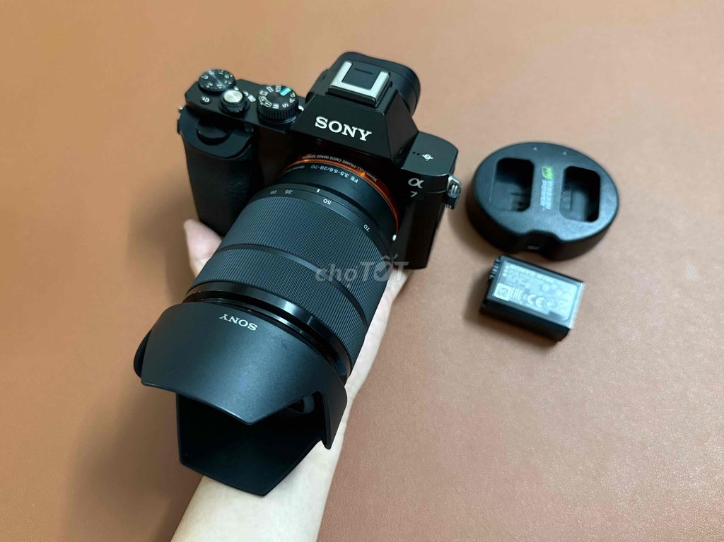 Combo Sony A7 + FE 28-70 OSS đẹp keng